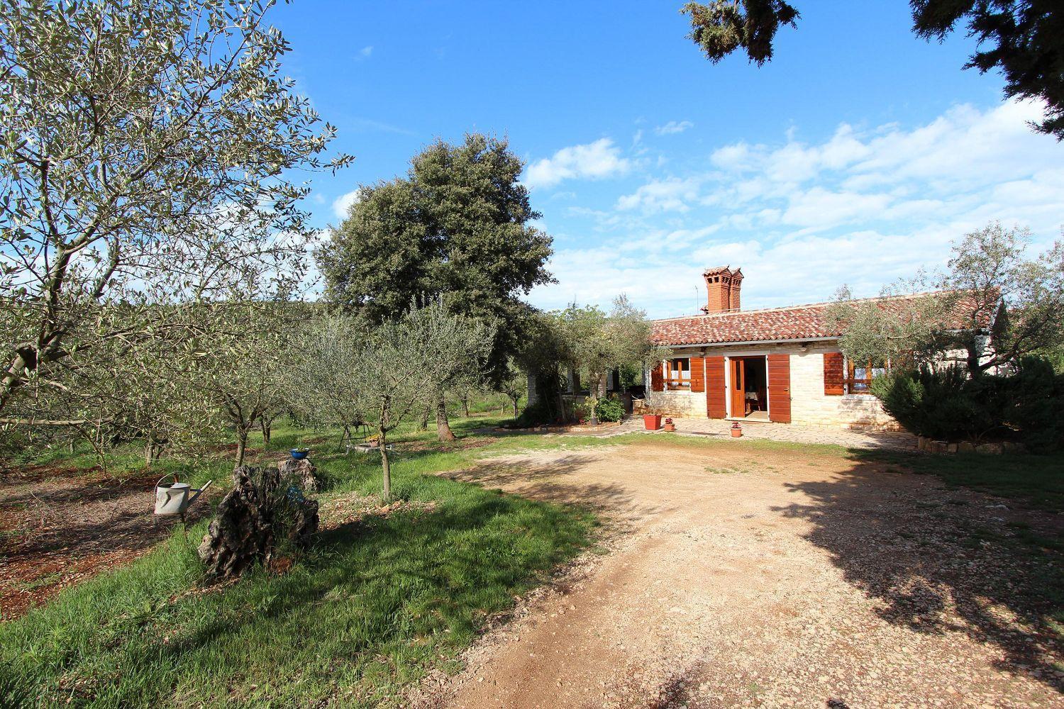 Ferienhaus Charmantes Steinhaus Zur Alleinnutzung Mit Liegewiese, Grillbereich, Waschmaschine Rovinj